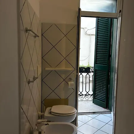 شقة Con Balcone Vista Castello - Barivecchia - La Piu Bella In Old Town