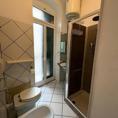 Apartment Con Balcone Vista Castello - Barivecchia - La Piu Bella In Old Town Bari